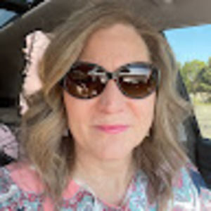 Meet your Posher, Christine